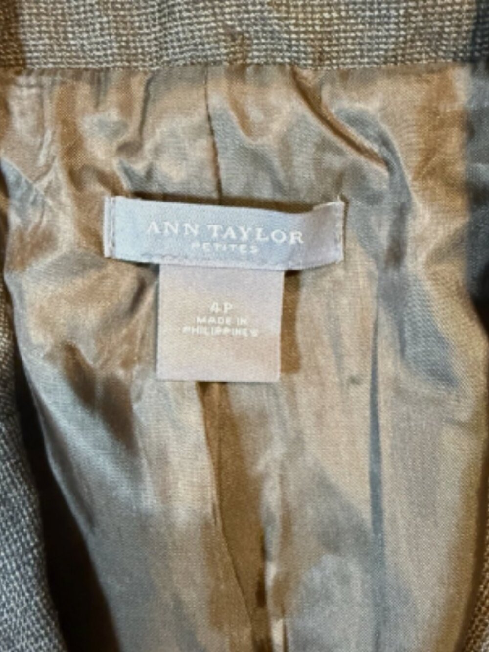 Ann Taylor Blazer - Picture 6 of 9